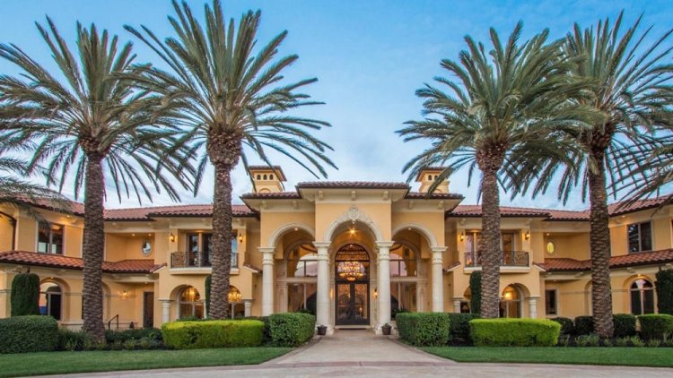 front of Bally Keal Estate in Fairfield, CA